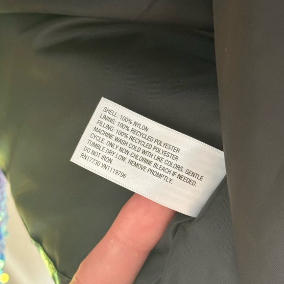 ‼️LAST ONE Women's Short Relaxed Puffer Jacket - A New Day black - Picture 7 of 7